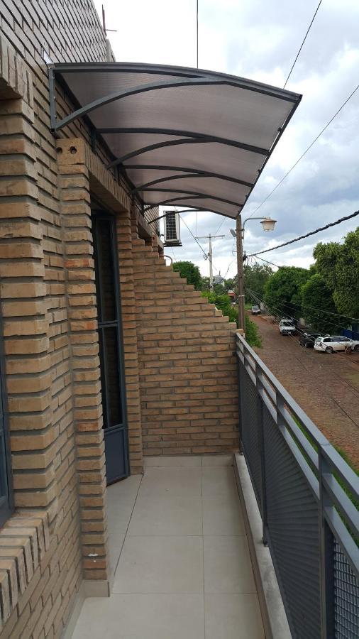 Ciudad Del Este - Apartamento Completo Con Todos Los Servicios Apartment Екстериор снимка